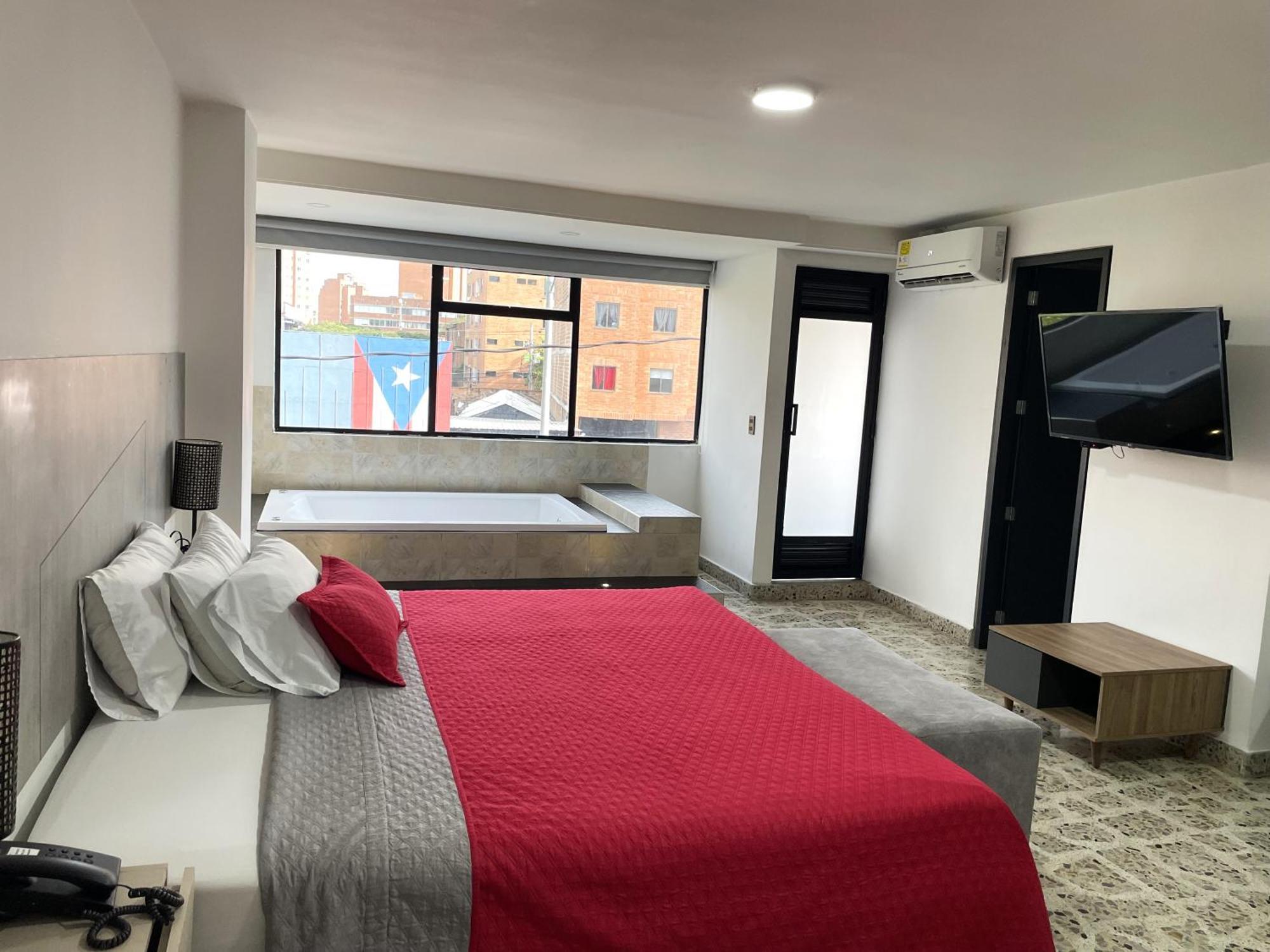 Hotel Ofix 메딜린 외부 사진