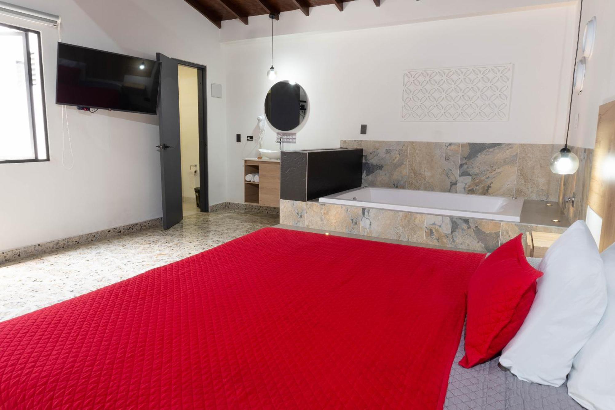 Hotel Ofix 메딜린 외부 사진